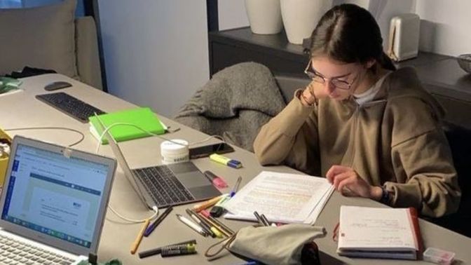 Sınava hazırlanırken toplumdan, sosyal medyadan soyutlanmak doğru bir şey mi?
