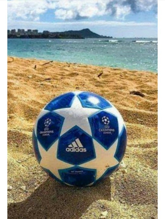Plaj futbolu oynamanın mevsimi geçti mi?