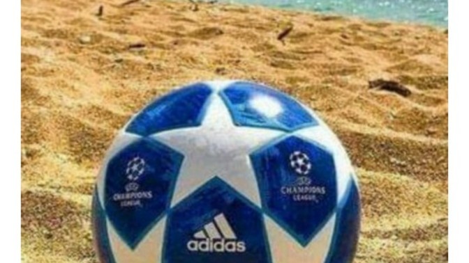 Plaj futbolu oynamanın mevsimi geçti mi?
