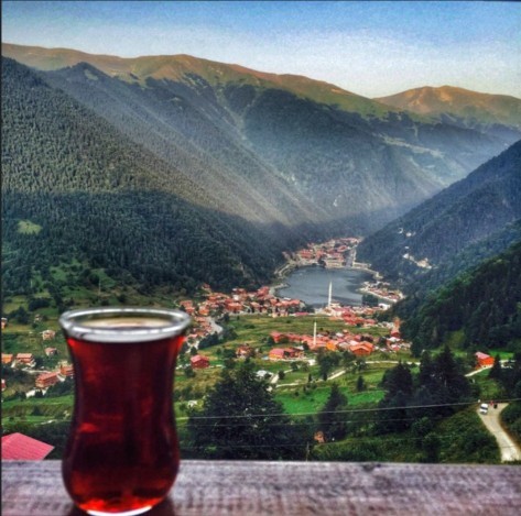 Günaydın, kimler çay içiyor?