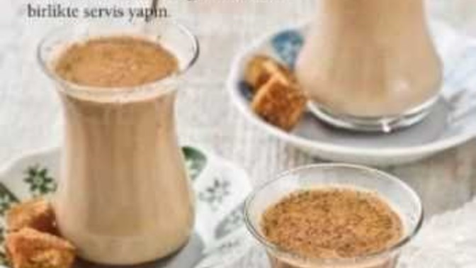 Sıcak veya soğuk sütlü Türk kahvesi içmeyi sever misiniz, hiç denediniz mi 🙂?