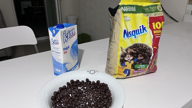 Bu yaşta bu alışkanlıklar normal mi?