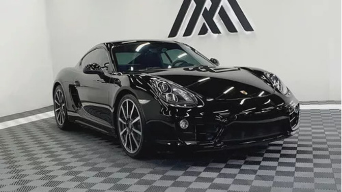 Devlette çalışan uzman doktor Porsche araba alabilir mi?