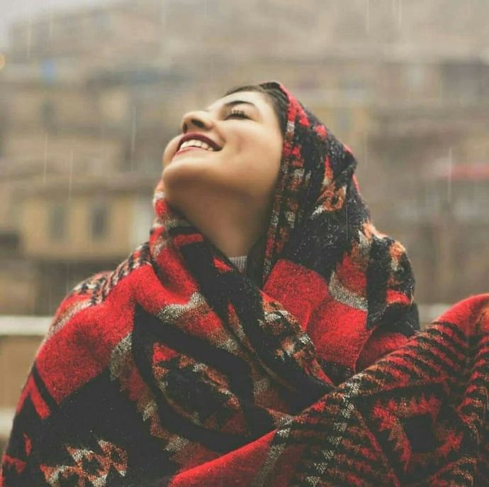 "Seni tanımadan önce ağaçların çiçek açtığı ve yaprak döktüğü mevsimleri hep kaçırırdım.”