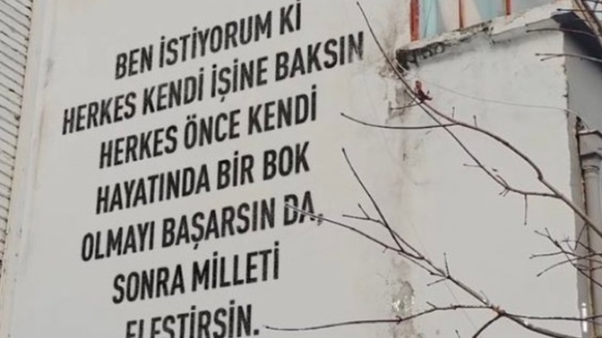 Aynada kendinize bakmadan başkalarını eleştirir misiniz?