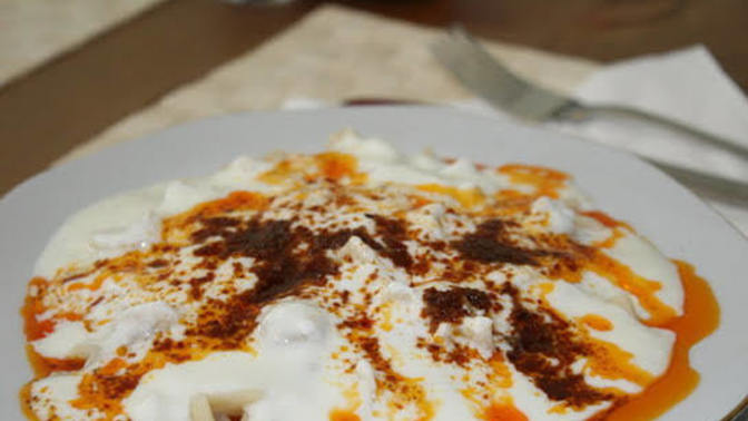 Mantının yanına hangi içecek gider?