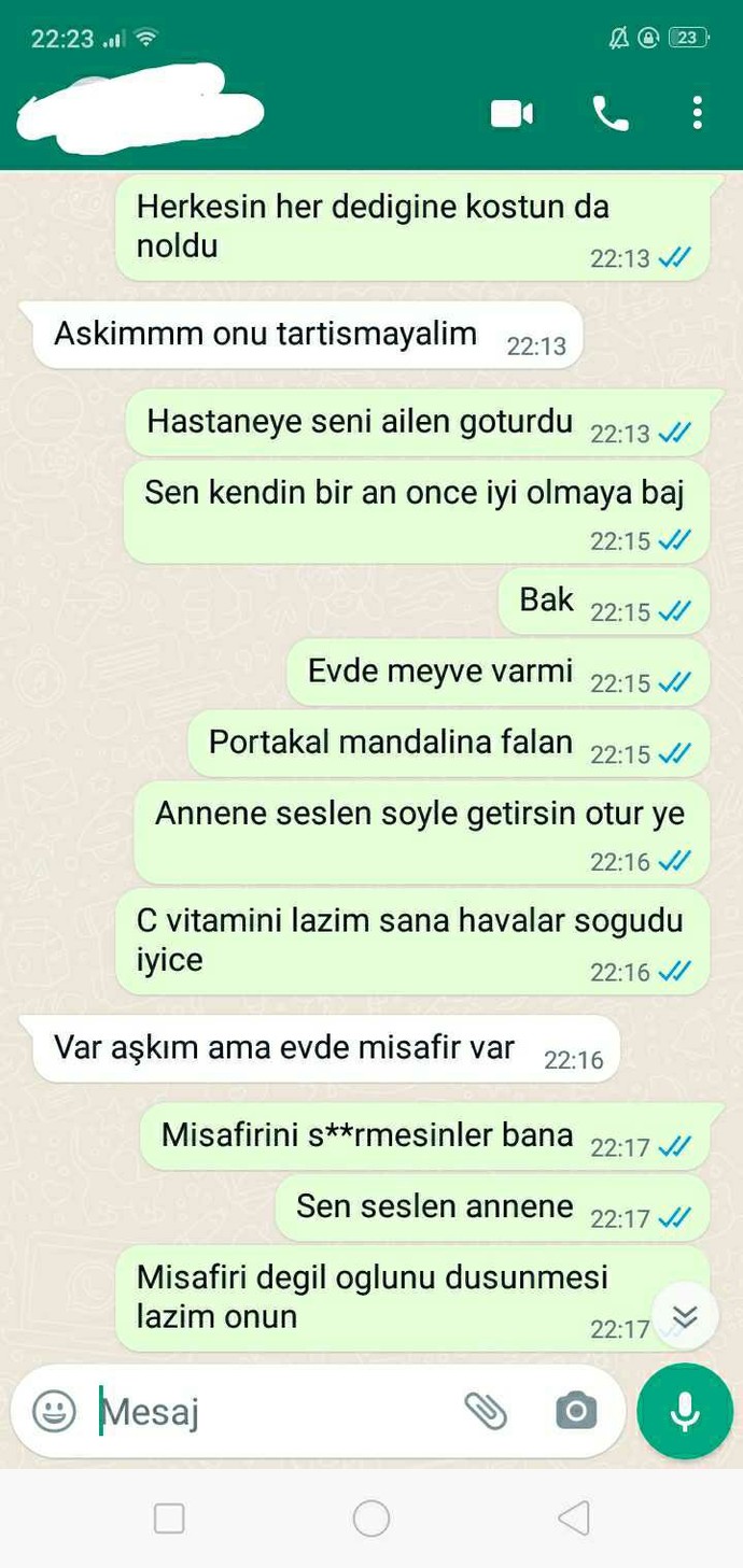 Hastayken sevgilimle boyle ilgileniyorum. Erkeklerin hosuna gidermi?