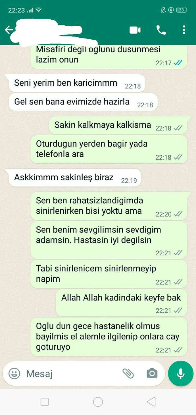 Hastayken sevgilimle boyle ilgileniyorum. Erkeklerin hosuna gidermi?