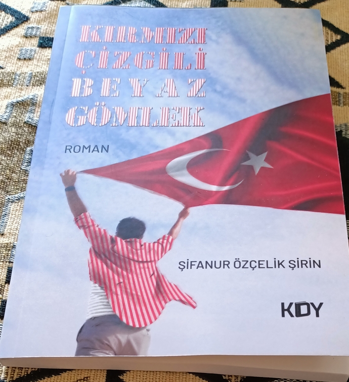 Okuduğunuz da sizi duygulandıran bir kitap oldu mu? Şehidimizin hayatını anlatan bu kitabı okudunuz mu?