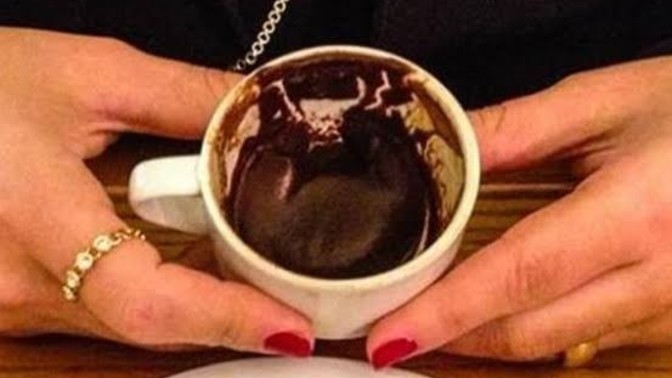 Kadınlar neden fal, büyü, cızık, tarot, çakra, yoga, enerji, 777, 666, aldım verdim yuttum gibi şeylerle ilgilenir?