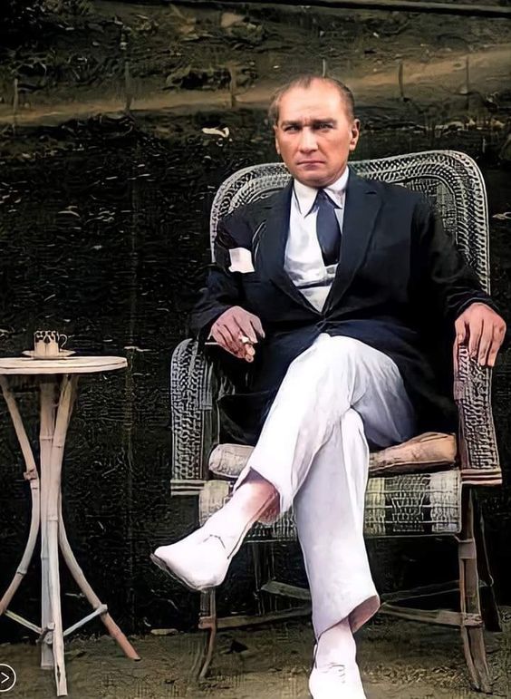 Mustafa Kemal Atatürk yaşasaydı ne sormak isterdiniz?