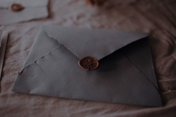 Elinize ölüm tarihiniz yazılan bir mektup verilseydi açar mıydınız?