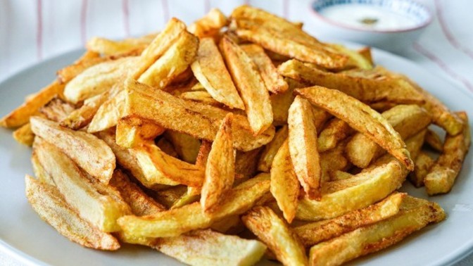 Patates kızartması mı elma dilim patates mi?