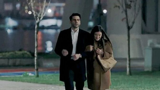 Sizce sevgililer biraz yalnız kalmak isteyebilir mi?
