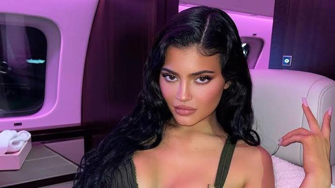 Kylie Jenner, İsraile destek verdikten sonra takipçi kaybetti! Ünlülerin politik duruşları sizin için önemli mi?