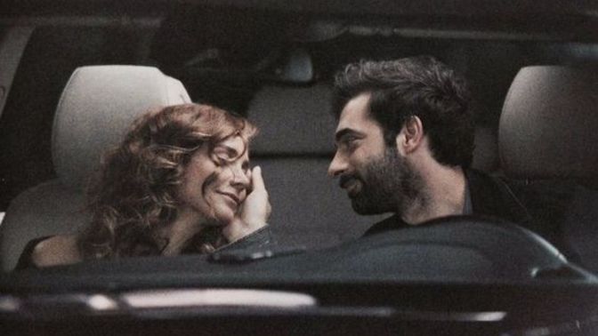 Özür dilemesini beklediğiniz insanlar var mı?