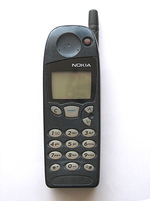 Kullanmaya başladığın ilk telefon markası neydi?