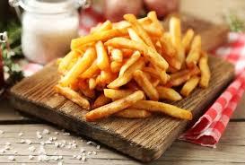 Hamburgeri mi patatesi mi ilk önce yersiniz?