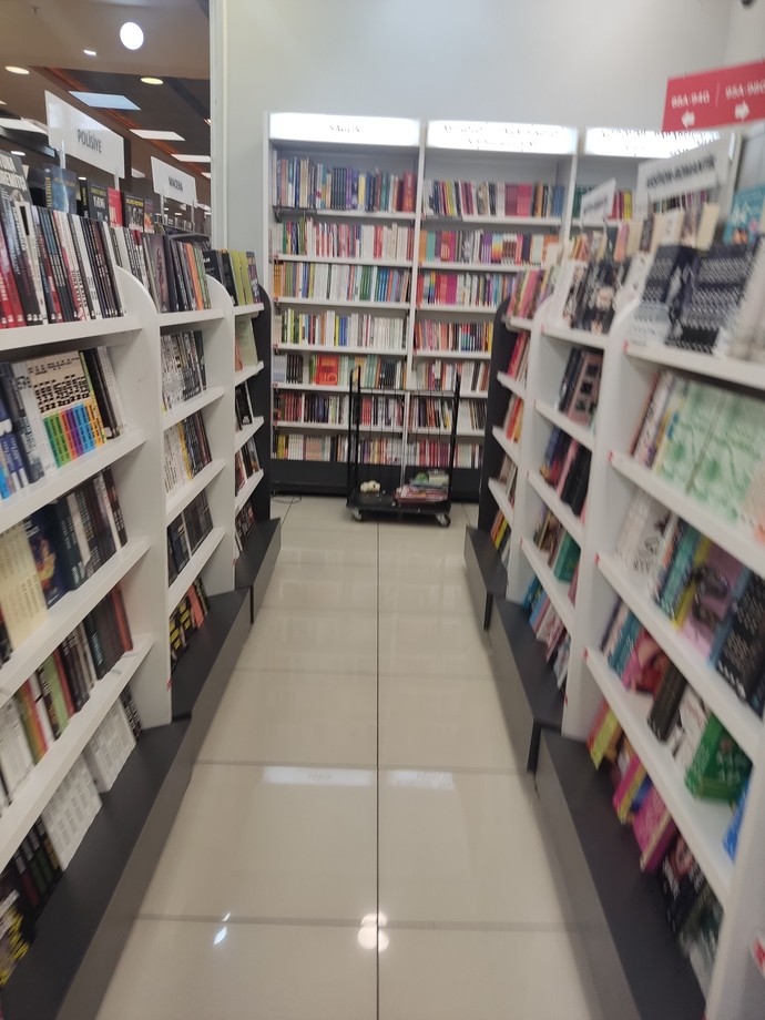 Kitap okumayı sever misiniz, en sevdiğiniz kitap?