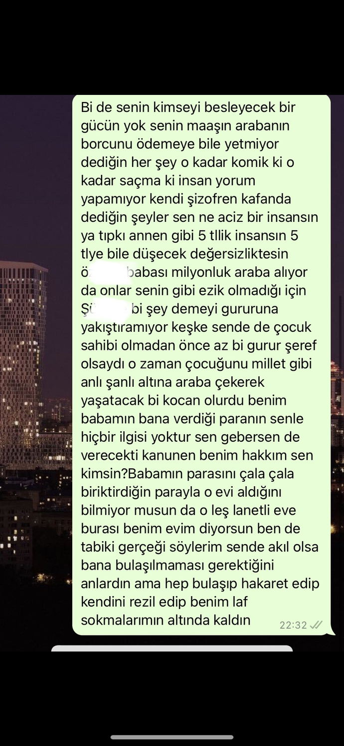 Annemin bana sürekli seni köpek olarak besliyorum mamayla beslediğim köpek dediği aklıma geldiği için böyle yazdım. Hak etmiş mi?