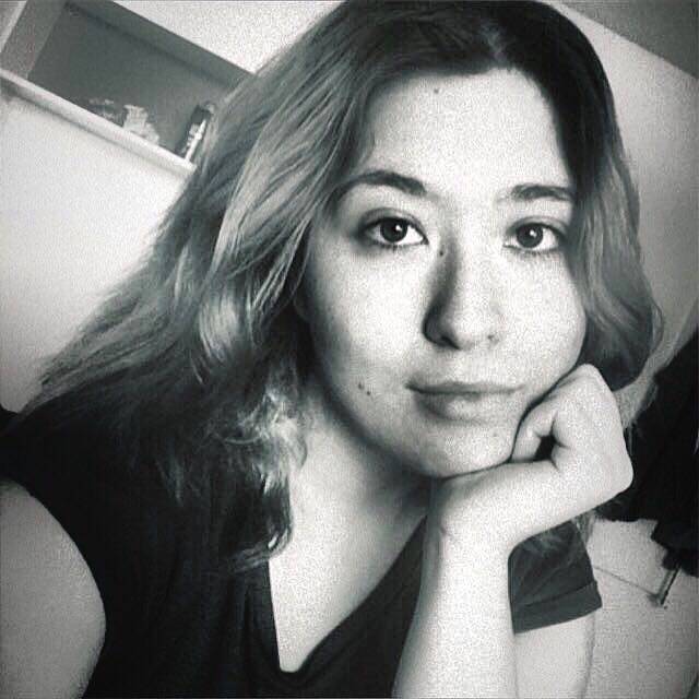 Erkekler beni neden ciddiye almıyor da, sadece takılmalık kız olarak görüyorlar merak ediyorum. Güzel mi değilim?