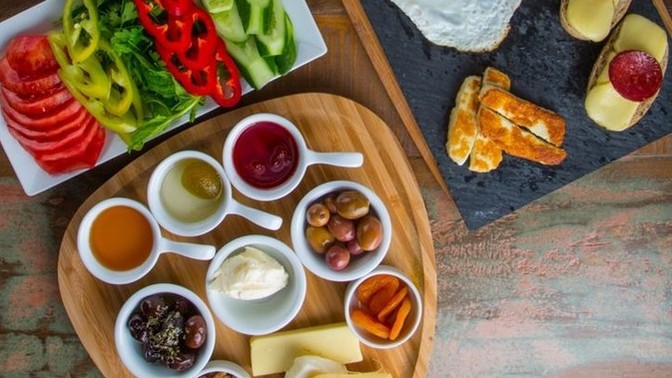 Kahvaltılar yapıldı mı, neler yediniz?