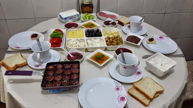 Kahvaltıda yemeden duramam dediğiniz neler var?
