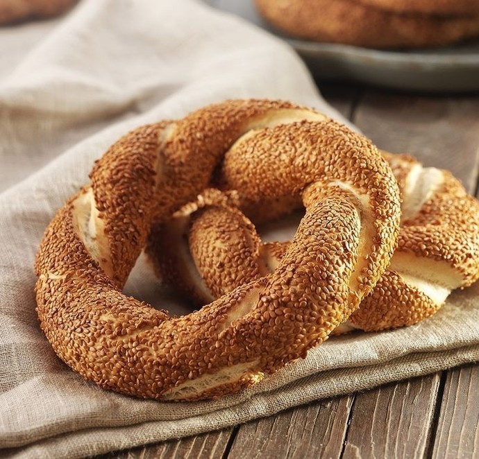 Simit ile çay mı daha iyi gider yoksa ayran mı?