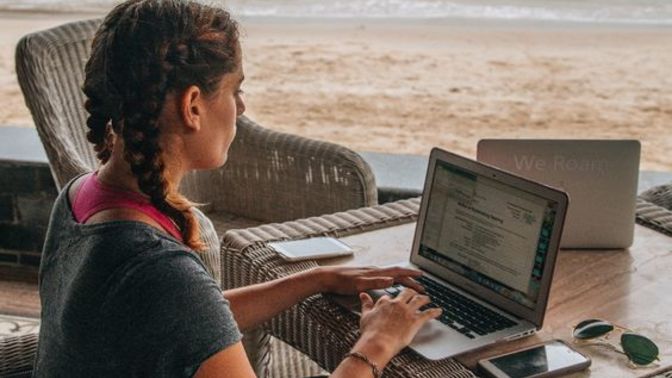 Bir internet sitesi açsaydınız sitenin içeriği ne olurdu?