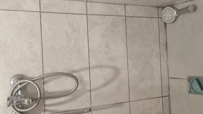 Yurtta kalıyorum, odamdaki duş başlığını yanlışlıkla kırdım, ne yapacağım?