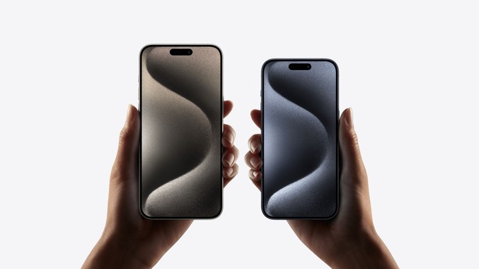 iPhone 15 pro max iPhone 14 pro max arasındaki fark ne?