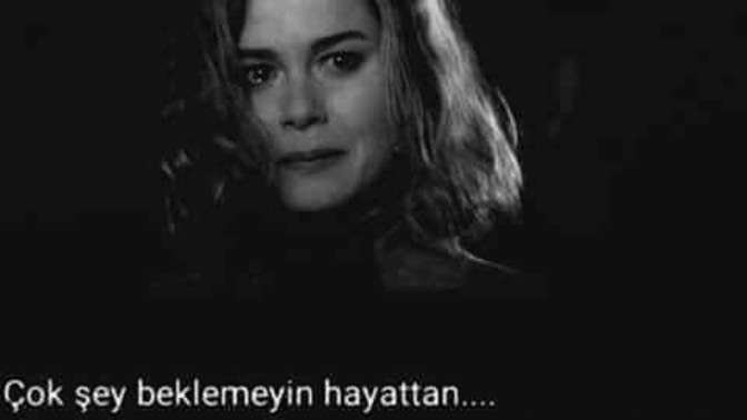 Dünyanın en ağır yükü "İyi niyet" ve "iyilik" tir. Çünkü karşılığı hep ihanet ve nankör'lükle ödenir.. İyi olmaktan vazgeçermisin?