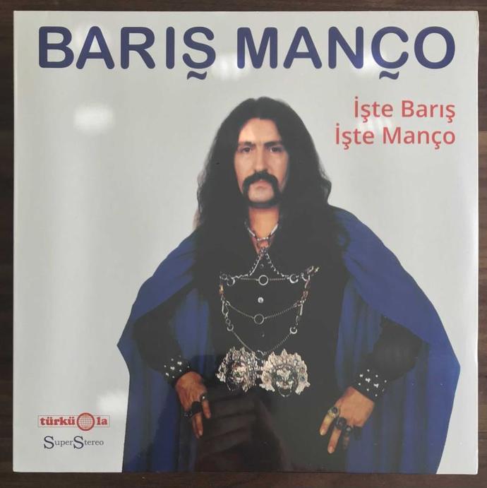 sadri alışık mı daha yakışıklı barış manço  hüseyin baradan izzey günay  muzaffer tema ediz hun cüneyt arkın?