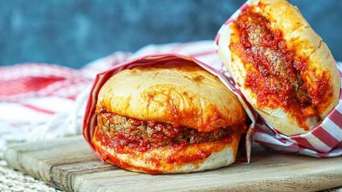 Islak hamburgeri mi, normal hamburgeri mi daha lezzetli buluyorsunuz?