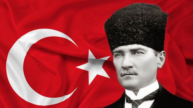 Bence dünyanın en yakışıklı erkeği Mustafa Kemal Atatürk, sizce nasıl?