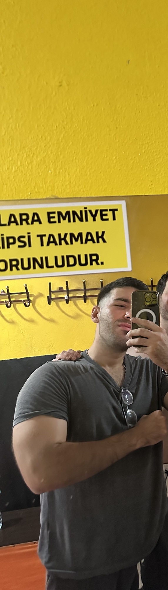 Tipsizim diye kas yaptım, işe yarar mı kız konusunda?