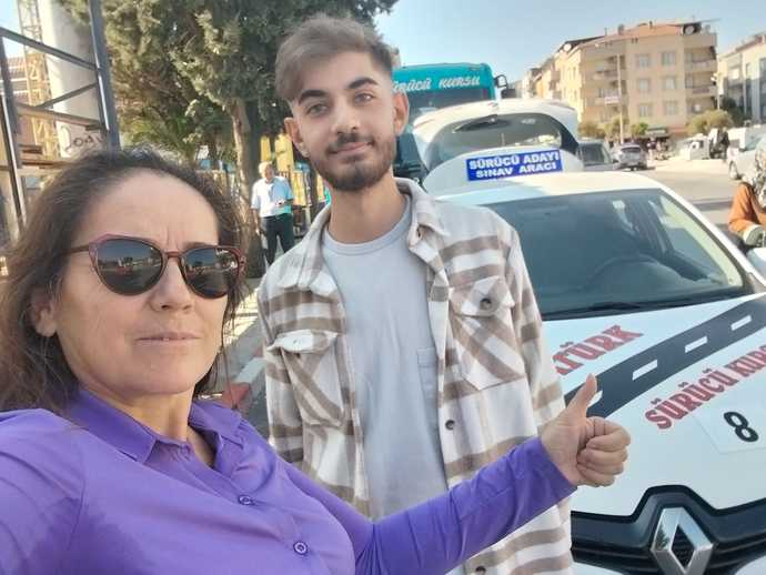 Ehliyeti aldığınız günden fotoğrafınız var mı?