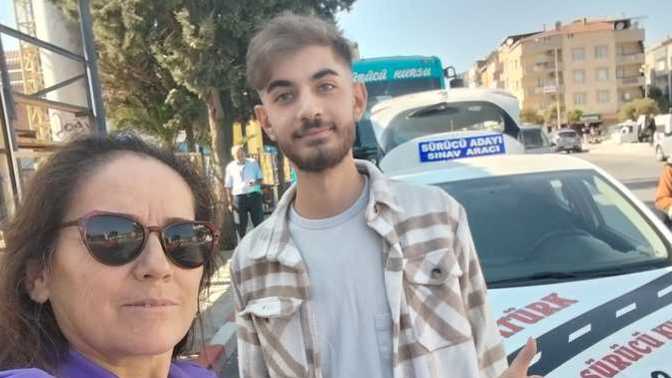 Ehliyeti aldığınız günden fotoğrafınız var mı?