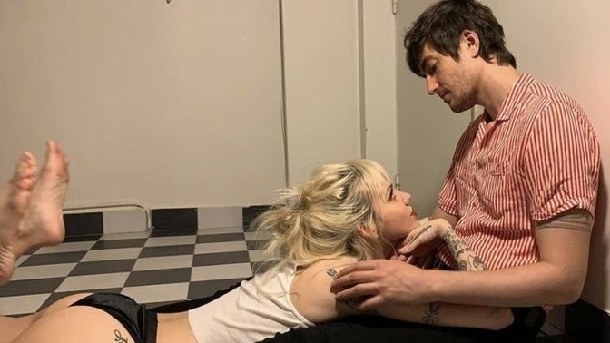Sevgiliniz ile bazen düşünemediğiniz bir aktivite olunca beraber kalmayı mı tercih edersiniz?