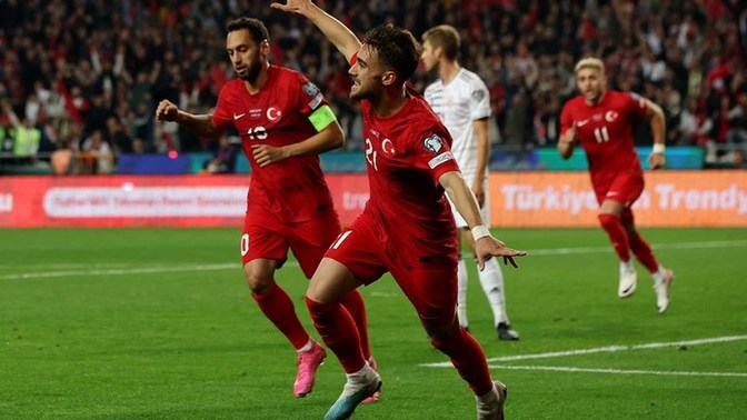 Türkiye - Letonya'yı 4-0 yenerek Euro2024 biletini grup lideri olarak aldı! Montella ve milli takımın performansını nasıl buldunuz?