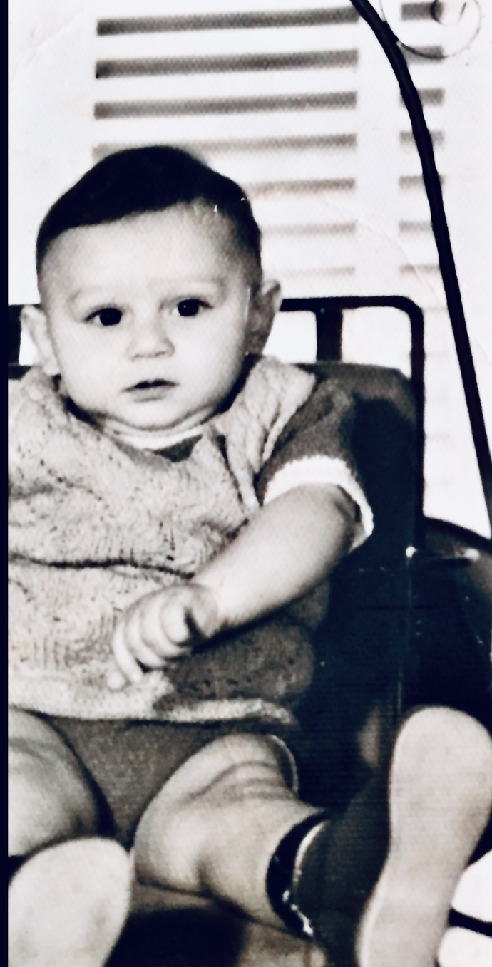 Sizin de bebeklik fotoğraflarınız var mı, küçükken de karakteriniz aynı mıydı?