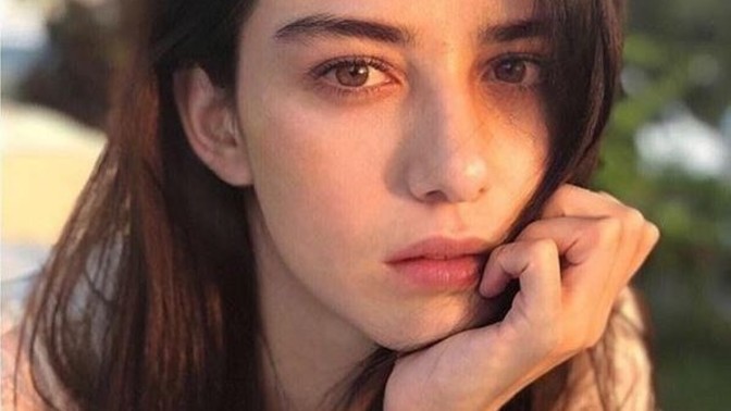 Özge gürel'i beğeniyor musunuz?