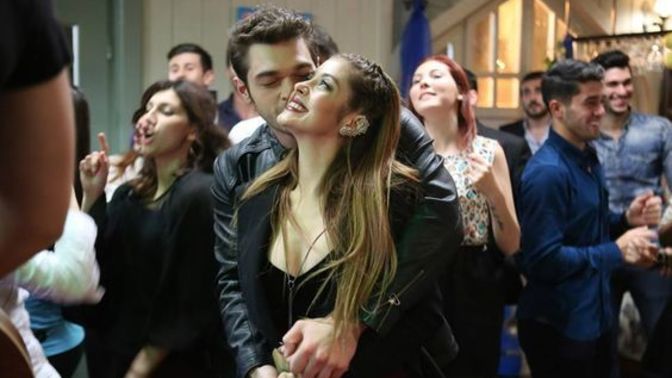 Aurası yüksek kadının yıldızı düşük olurmuş, doğru mu?