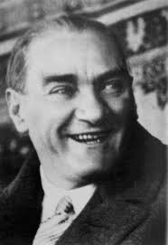 Atatürk kimdir?