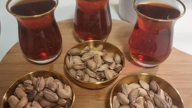 Çayın yanında tuzlu mu, tatlı mı seversiniz?