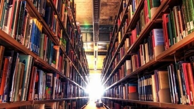 En çok okumayı sevdiğiniz kitap türleri nelerdir en son hangi kitabı okudunuz?
