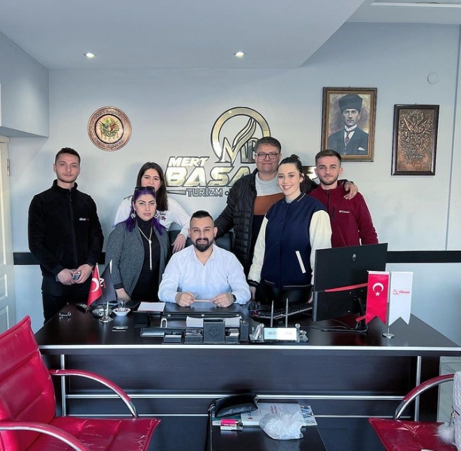 Sizce iş hayatında mı daha aktifim yoksa sosyal yaşamda mı?