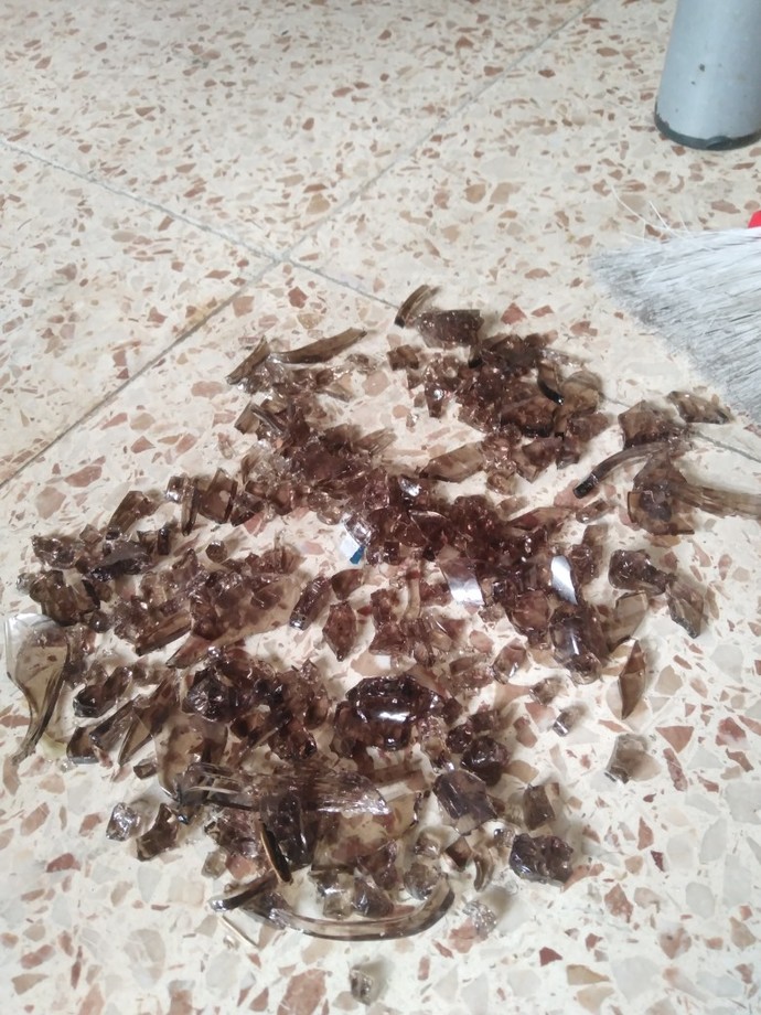 Kırılan bardağın bin parçaya ayrılması nedir?