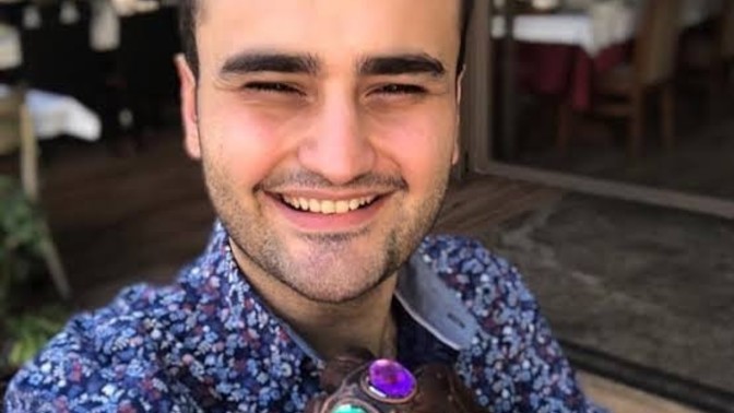 Türkiye şartlarında güler yüzlü olmak zor bir şey mi?