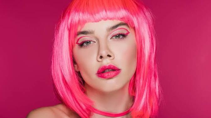 Komple pembe makyajlar güzel mi?